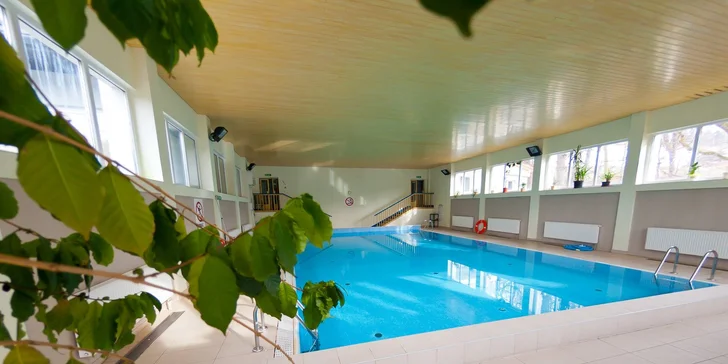 Kdyby pro vás byla wellness pohoda málo, dopřejte si za příplatek nějakou ze spa procedur, budete na ně mít 10% slevu. 