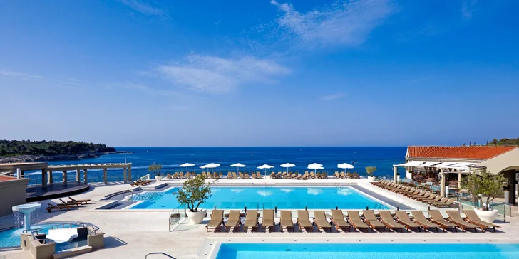 V rezorte Arena Verudela Beach, ktorý stojí priamo pri mori v chorvátskej Pule, nájdete všetko pre dokonalý oddych.