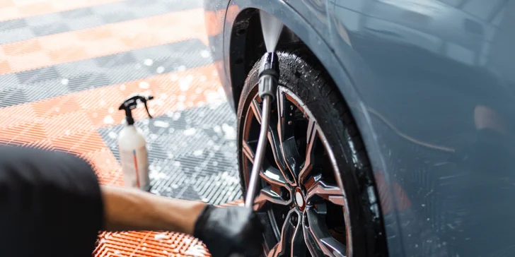 V ponuke nájdete aj varianty, ktoré vaše auto ochránia počas zimnej sezóny