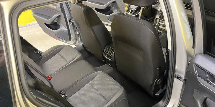 A díky profíkům přes čištění z CarPro bude vaše auto lítat jako namydlené, a to doslova! 