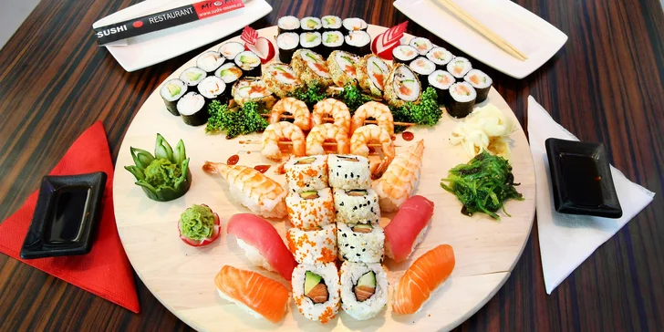 Pořádná porce rolovaných dobrot: 21, 34 nebo 50 kousků sushi