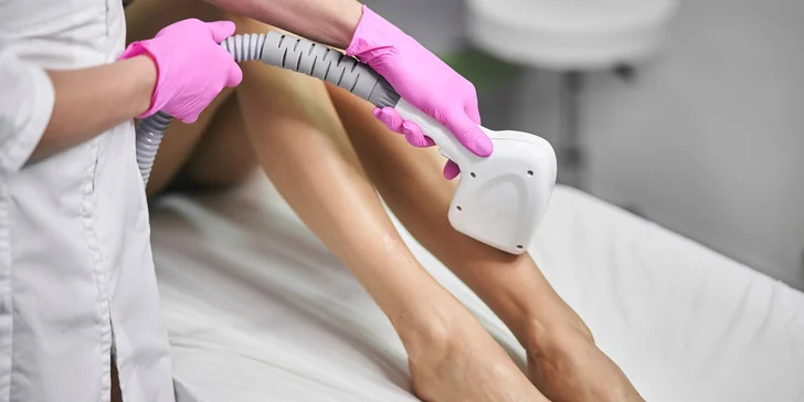 Laserová epilace nejrůznějších částí těla: krk, záda, ruce, nohy, hruď, břicho i intimní partie či bikini