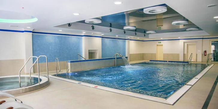 V ceně je neomezený vstup do wellness. 