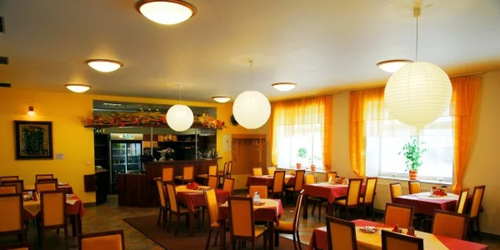 Do hotelové restaurace máte na obědy i večeře 20% slevu. 