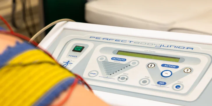 Perfect Body Junor je kompaktný elektrostimulačný prístroj na formovanie postavy.