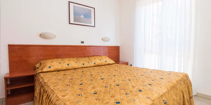 Bývať budete v štúdiu alebo apartmáne až pre 5 osôb.