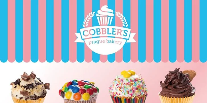 Ty jsou! Vybrat si můžete jakýkoli cupcake z nabídky.