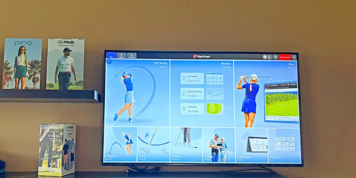 Čeká vás analýza golfového švihu pomocí FlightScope.