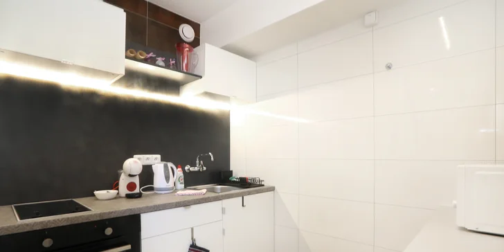 Vybavená kuchyňka poslouží k přípravě obědů i večeří. 