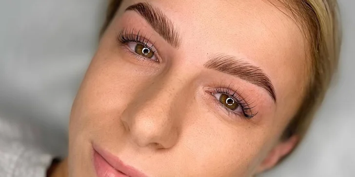 Profesionální péče pro krásné řasy a obočí: úprava, barvení či laminace