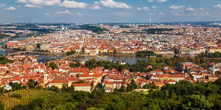 Seznamovací privátní let letadlem na 20-60 minut pro 2 osoby, 5 různých tras