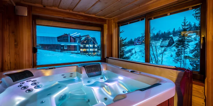 Pre chvíľky relaxu môžete za poplatok navštíviť aj súkromnú fínsku a infra saunu alebo jacuzzi