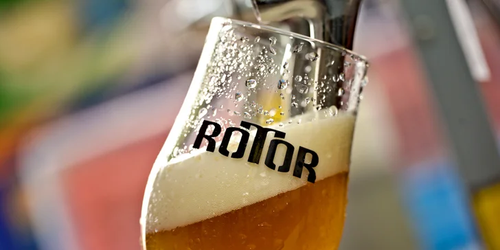 Světaznalý a zkušený sládek vám ukáže, jak se vaří pivo a sami si to také aktivně vyzkoušíte.