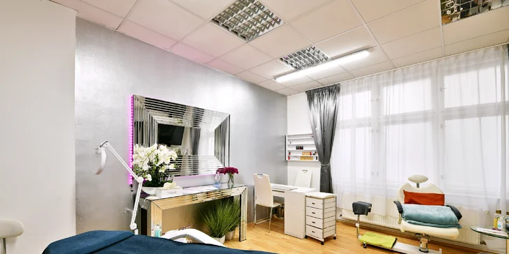 Salon najdete v centru Prahy nedaleko Václaváku. 