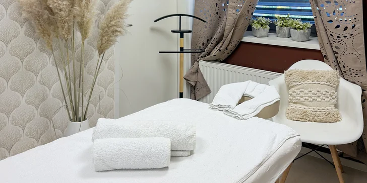  Čekat vás tu může 60 minut masáže zad a šíje, která rozproudí krev a vyžene stres. 