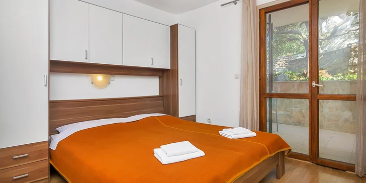 Kufry vybalíte v příjemně zařízených apartmánech.