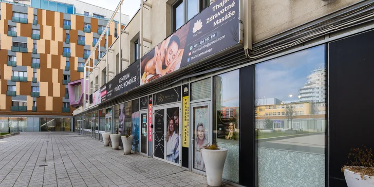 Moderný salón Hairlines nájdete v Ružinove, zastávka Klientske centrum