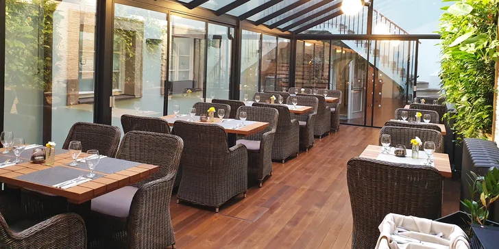 Návštěva restaurace je zážitek nejen díky vynikajícímu jídlu. Hosté chválí i krásné prostředí a milou obsluhu. 