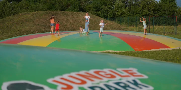Jump Park je ako stvorený na letné či jesenné dni, kedy vás slnko láka von