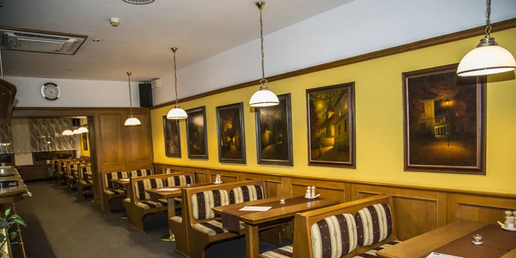 Pobyt ve 4* hotelu v Beskydech: polopenze a neomezeně bazén i sauna