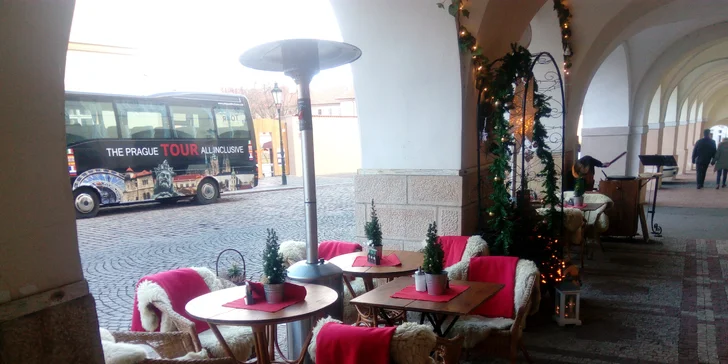 Tříchodové menu s šunkovým kolenem i s konfitovanou kachnou pro dva