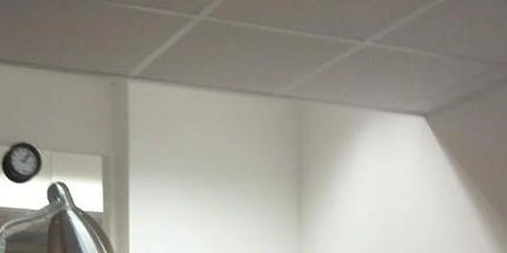 Nové tetování v profesionálním tetovacím studiu, 5 x 5 nebo 10 x 10 cm