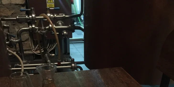 Pořádná hostina pro 2 osoby s neomezenou konzumací piva nebo s 0,5 l vína