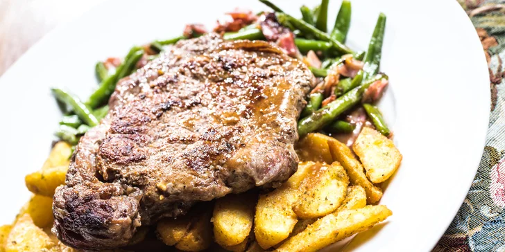 Hovězí rib eye steak z Brazílie, americké brambory a fazolky pro 1 nebo 2 osoby
