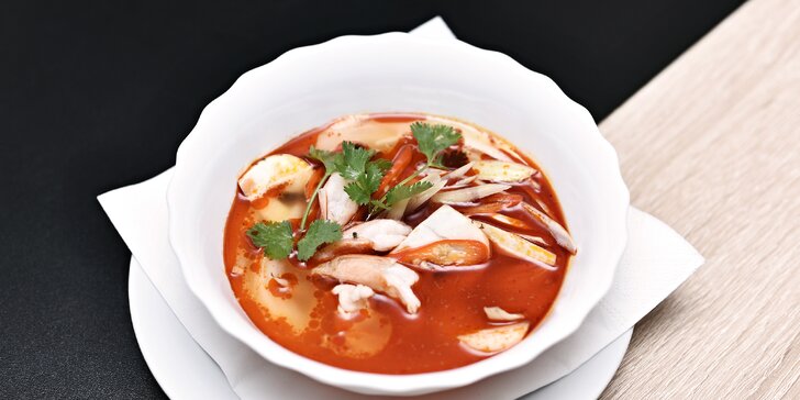 Cesta kolem talíře i světa: 4chodové degustační asijské menu dle výběru pro 2