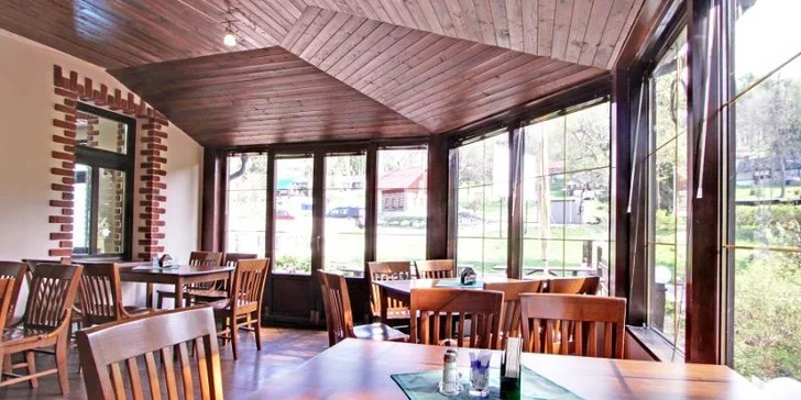 3-8denní relax v Jizerských horách: Bohatá plná penze, sauna i skipas