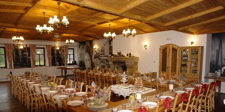Na výlety, lyže i za odpočinkem do Adršpachu: polopenze a privátní wellness