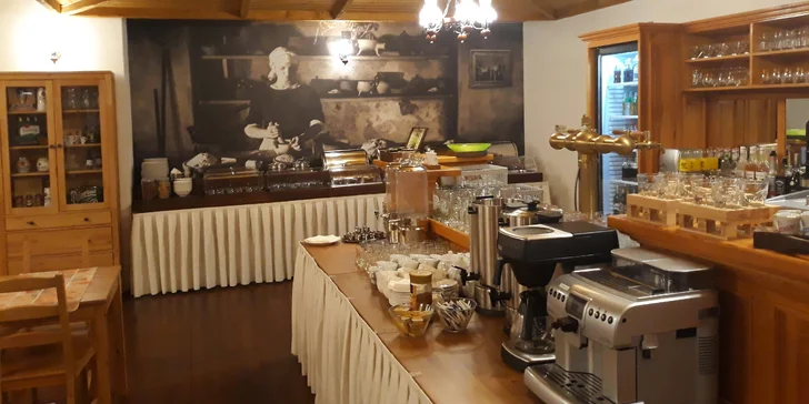 Na výlety, lyže i za odpočinkem do Adršpachu: polopenze a privátní wellness