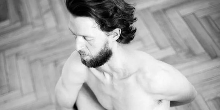 Sobotní kurz jógy pro začátečníky ve studiu Yoga Karlín