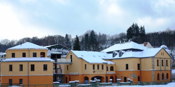Na výlety, lyže i za odpočinkem do Adršpachu: polopenze a privátní wellness