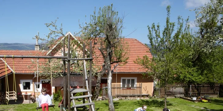 Beskydy s celou partou: pronájem chalupy až pro 10 osob s finskou saunou