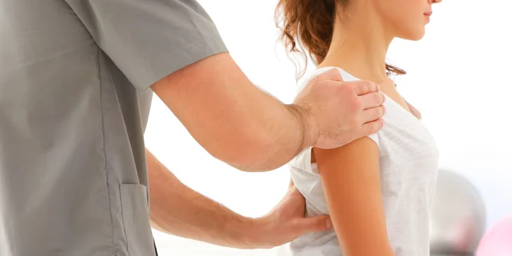 Výběr ze 3 druhů masáží: Kokosová, relaxační nebo zdravotní