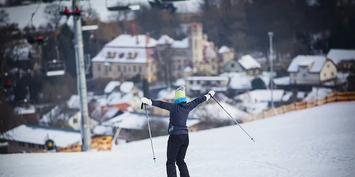 Aktivní pobyt v hotelu Monínec s wellness i dvoudenním skipasem pro oba
