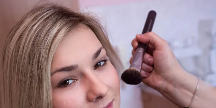 Hodinový kurz líčení přesně podle vašeho typu