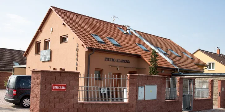 Nechte zazářit svoje nehty: manikúra s lakováním CND Shellac