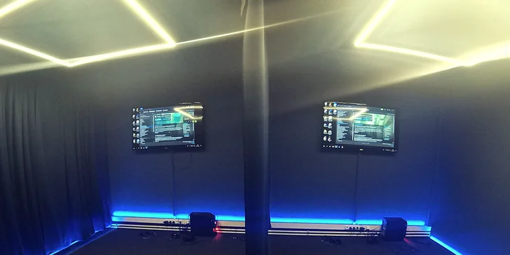 Až hodina akce: úžasné zážitky ve virtuální realitě na 360° plošině nebo s HTC Vive