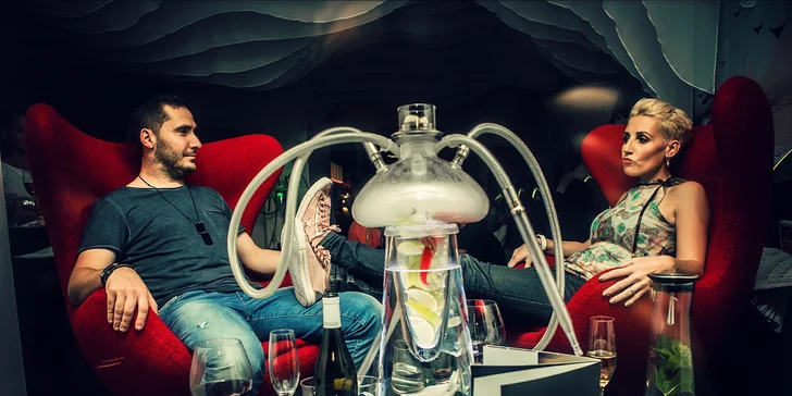 Nadčasový zážitek: Exkluzivní vodní dýmka spárovaná se speciálním drinkem pro 2