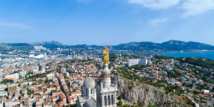Levandulová Provence, středověký Avignon, Marseille a ostrov If včetně ubytování