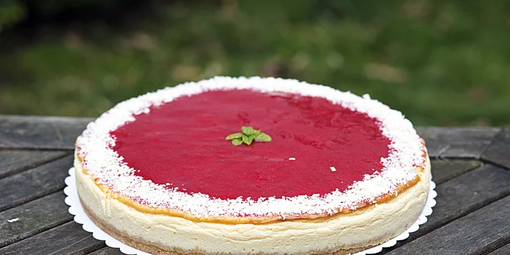Dobrota připravená s láskou: Poctivý domácí cheesecake z lokálních surovin