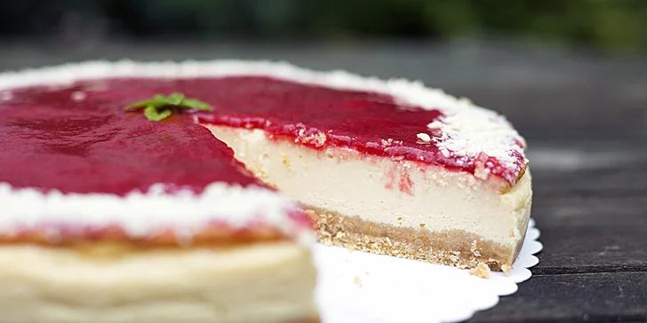 Dobrota připravená s láskou: Poctivý domácí cheesecake z lokálních surovin