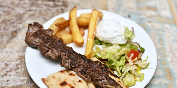 Řecké speciality z prvotřídních surovin: jehněčí gyros a jiné libůstky pro 2