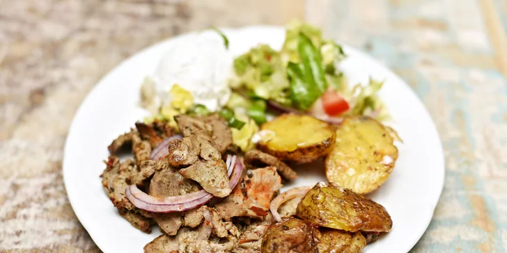 Řecké speciality z prvotřídních surovin: jehněčí gyros a jiné libůstky pro 2