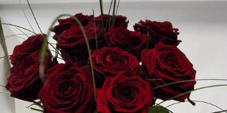 Valentýnský pugét rudých růží včetně dopravy