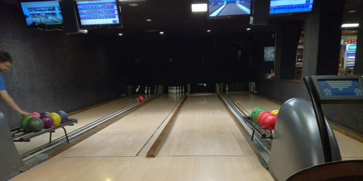 Tohle bude mít koule: pronájem bowlingové dráhy na 60 minut až pro 6 hráčů