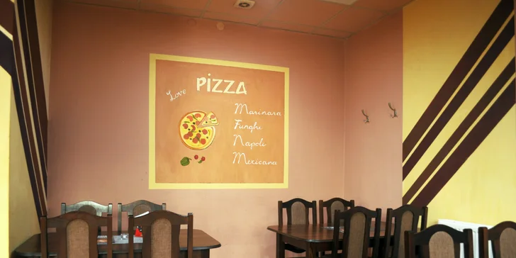 2 pizzy o průměru 32 cm: na výběr z více než 30 druhů, rajčatový i smetanový základ