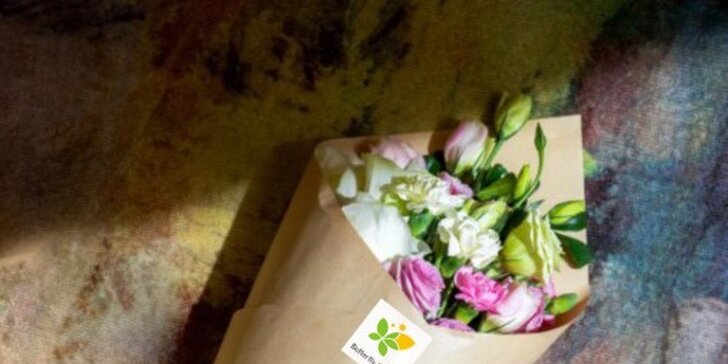 Každé pondělí čerstvá kytice: platí celý měsíc včetně rozvozu po Praze